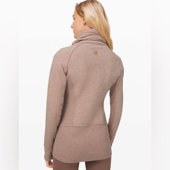 LULULEMON Radiant Jacket II Zip-Up Sweatshirt in Heathered Spanish Oak Size 6 - Picture 3 of 13
